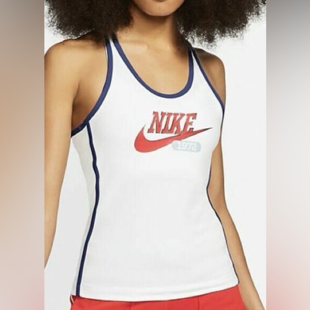 Nike Women's Heritage Tank Top